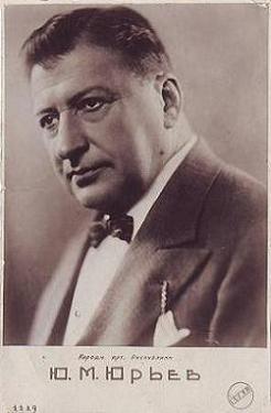 ����� ����